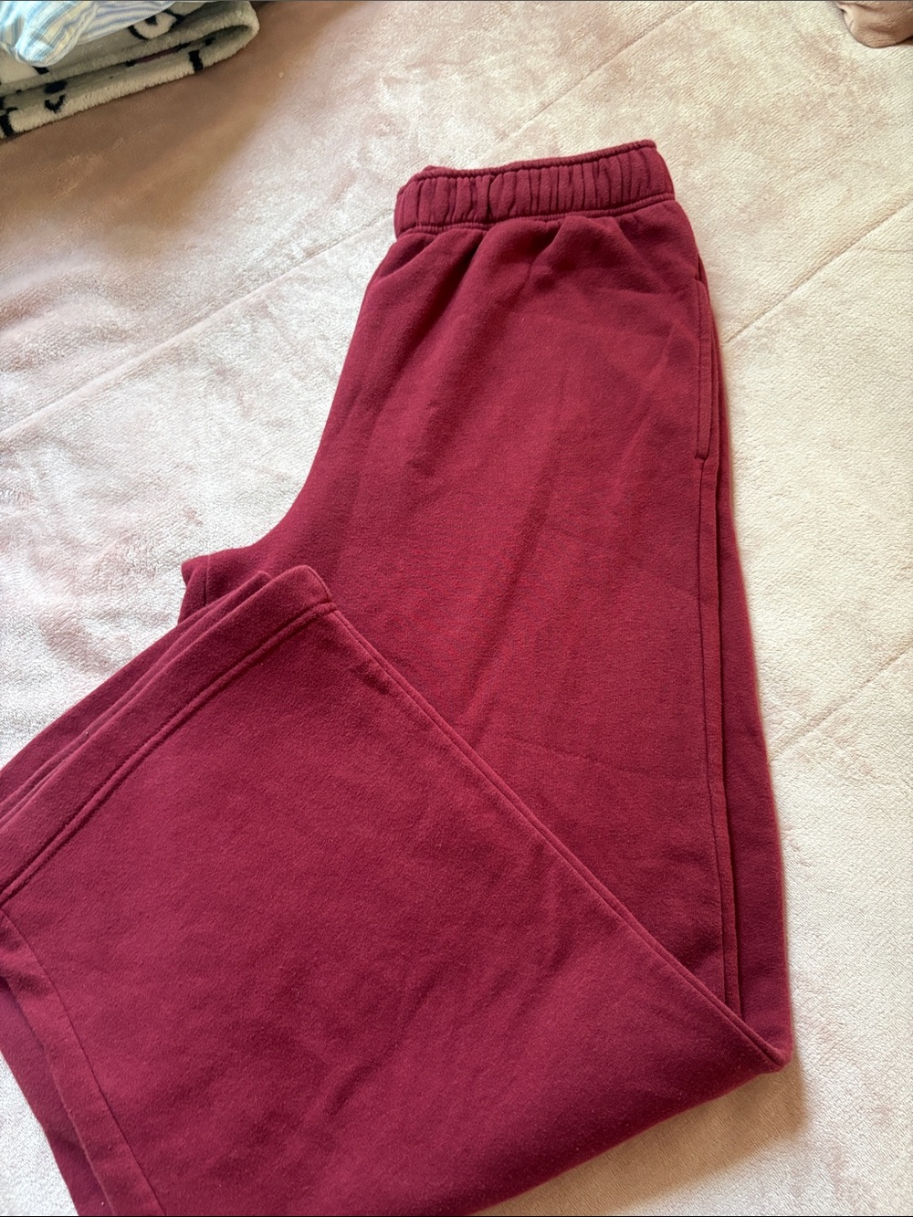 Men's Maroon Fleece Jogger Pants with Elastic Waist